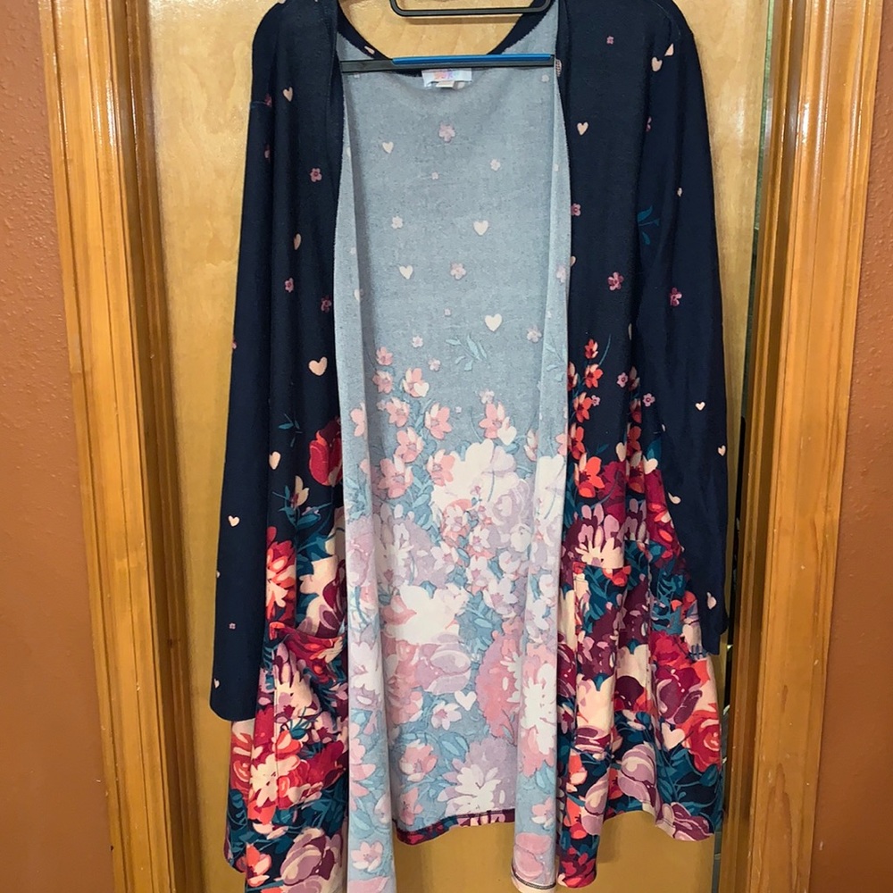 ❤️Valentines Lularoe Caroline❤️